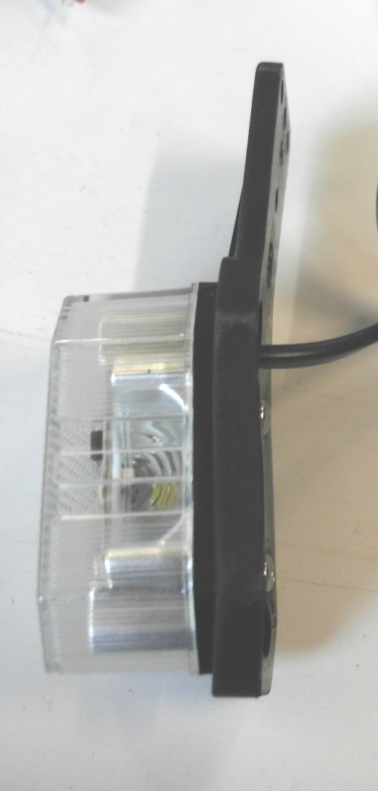 Aspöck Flexipoint RW mit Pendel LED rechts
